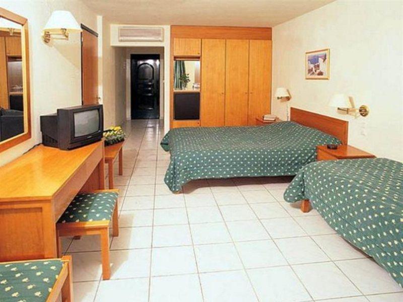 Despo Hotel Kato Gouves Quarto foto