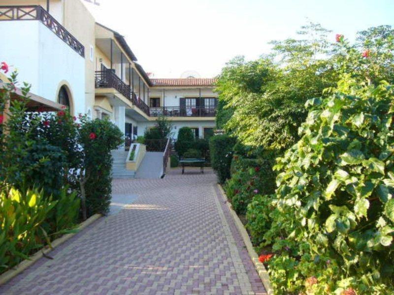 Despo Hotel Kato Gouves Exterior foto